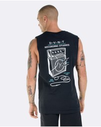 DVNT - Amplified Tank