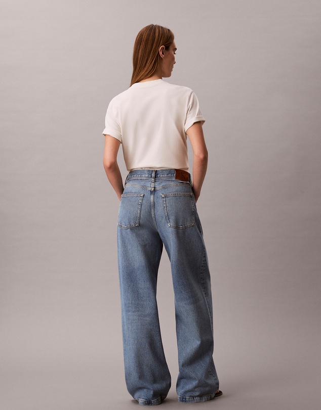 Calvin Klein Jeans - Low Rise Baggy Jeans