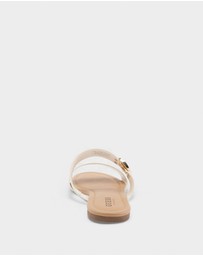 GUESS - Speak Logo Slides