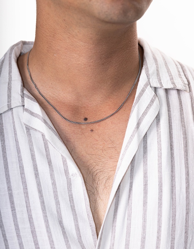 Kuzzoi - ICONIC EXCLUSIVE - Classic Curb Chain Necklace in Oxidised 925 Sterling Silver