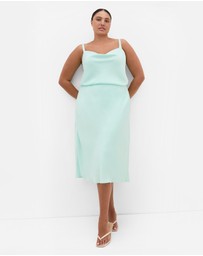 City Chic - Plus Size Miranda Satin Midi Skirt - spearmint