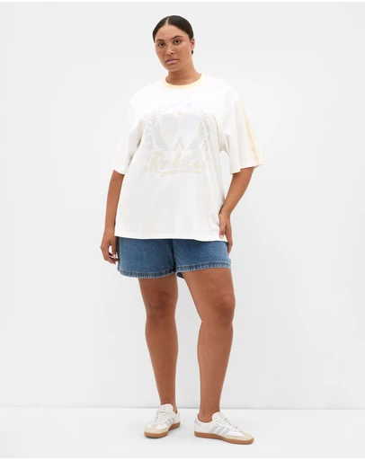 City Chic - Plus size Vintage Oversized Volley Tee - ivory