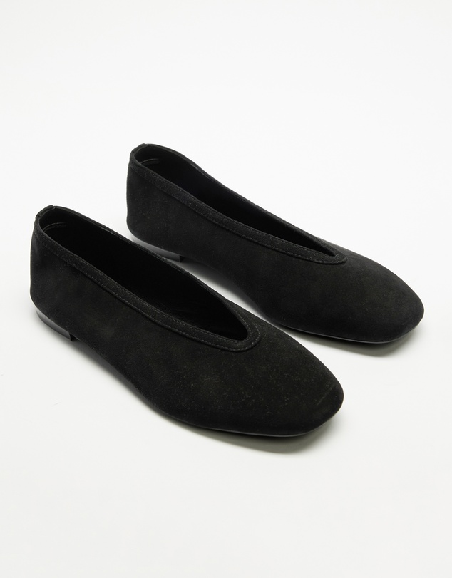 AERE - Tori Suede Ballet Flats