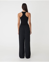 Forcast - Valentine Scoop Neck Tank
