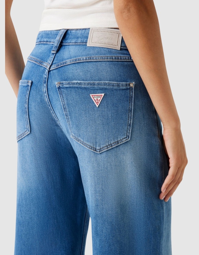 GUESS - Mid-Rise Bellflower Wide Leg Jeans