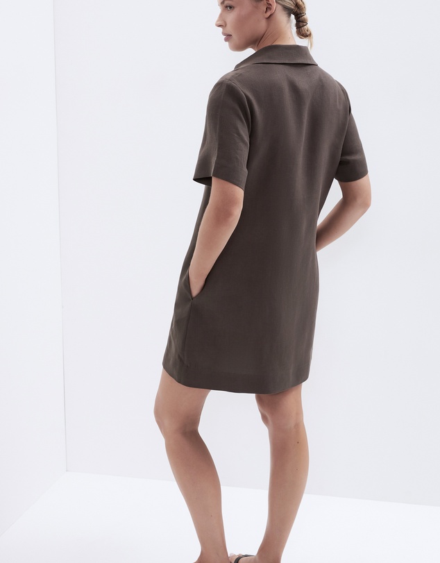 UNISON - Collared Linen Dress