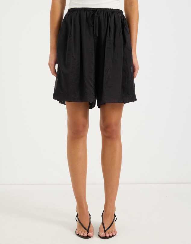Calli - Marlow Wide Fit Longline Shorts
