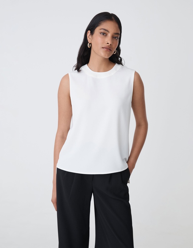 Forcast - Amour Round Neck Top