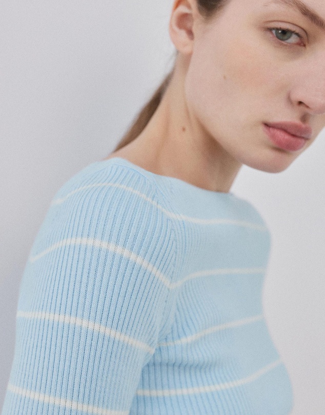 M.N.G - Magaluf Sweater
