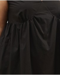 Atmos&Here Curvy - Louisa V-Neck Mini Dress