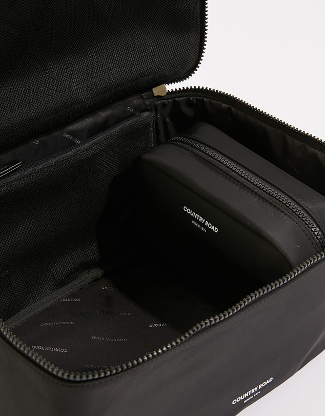 Country Road - Medium Soft Cosmetic Bag