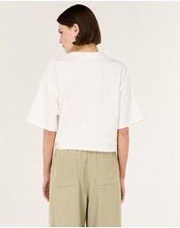 Staple the Label - Lune Crop Tee