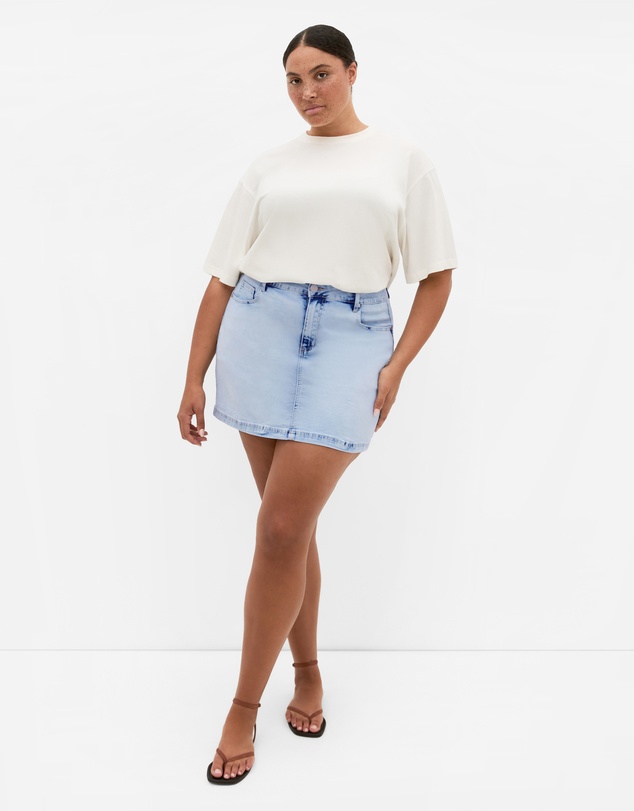 City Chic - Plus size Alice Denim Mini Skirt - ice blue wash