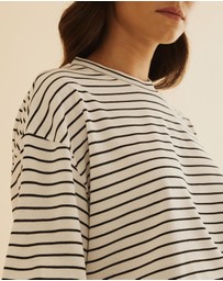 Atmos&Here - Relaxed Stripe Tee