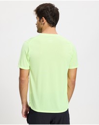 New Balance - RC Essential T-Shirt