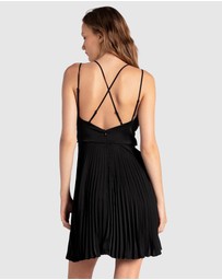 Belle & Bloom - Feel It Still Lace Trim Mini Dress