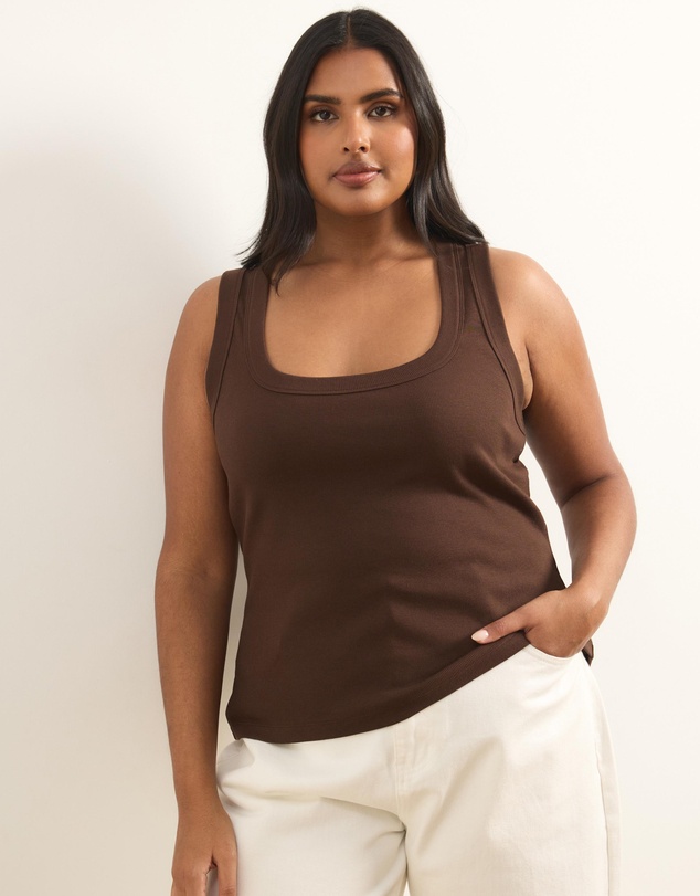 Atmos&Here Curvy - Organic Cotton Scoop Tank