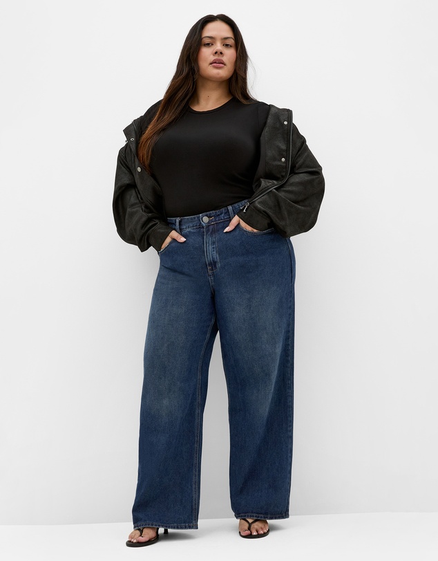 City Chic - Plus size Harley Fit Talia Wide Leg Short Jean - dark wash