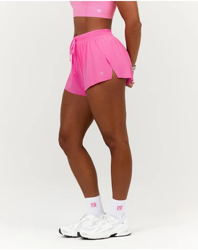 Muscle Republic - Splits Inbuilt Run Shorts