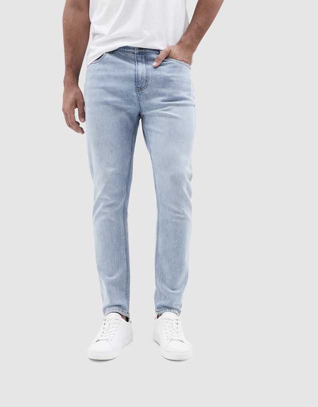 UNISON - Slim Tapered Jean
