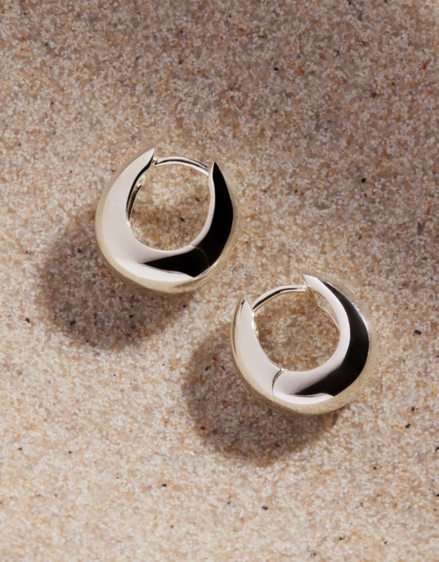 Najo - Arco Silver Huggie Earrings