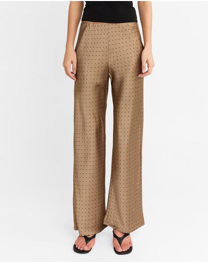 Taupe