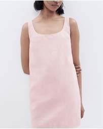 UNISON - Balconette Shift Dress