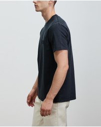 Neuw - Premium Tee