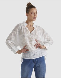 Fate + Becker - Whisper Top