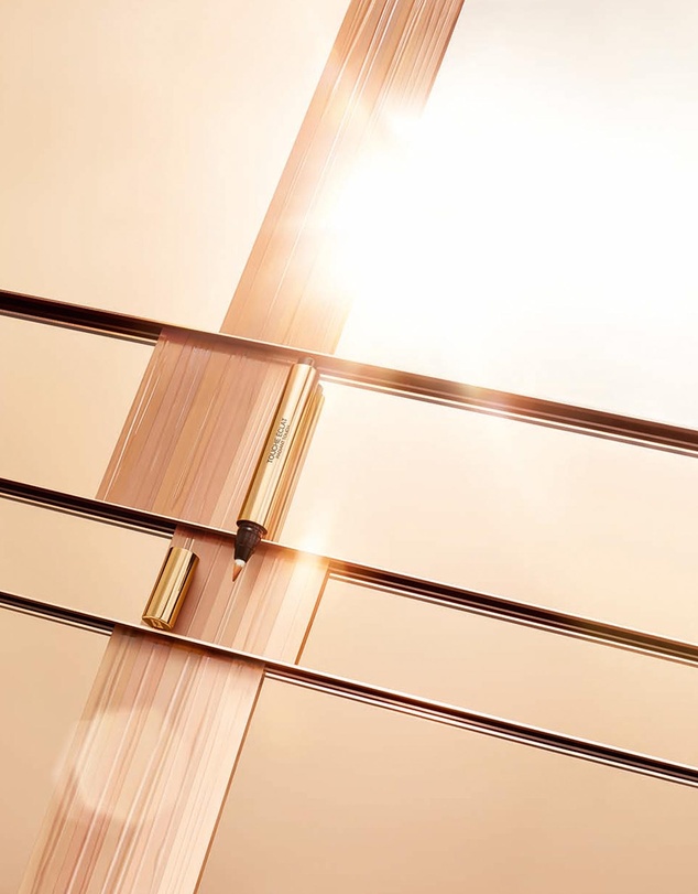 Yves Saint Laurent - Touche Éclat Radiant Touch Highlighter Pen 1
