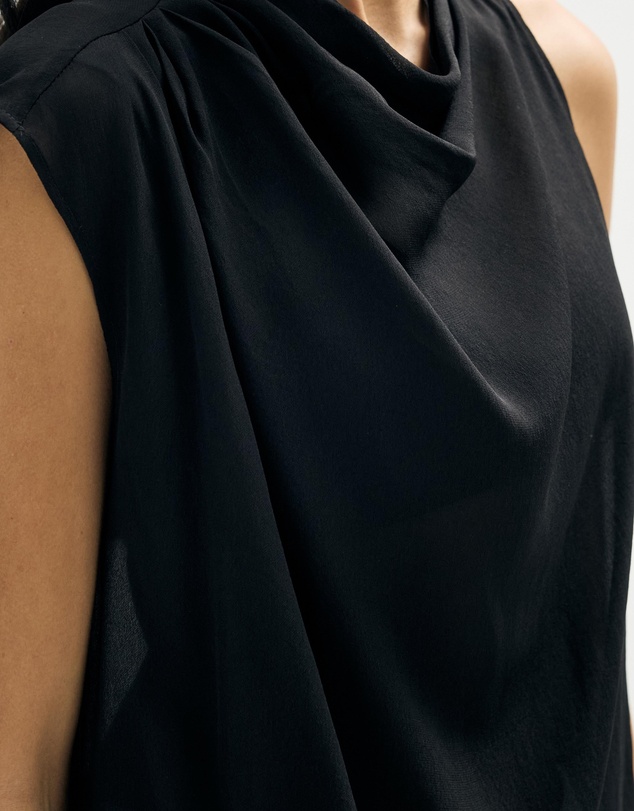 Minima Esenciales - Alix Sheer Relaxed Draped Top