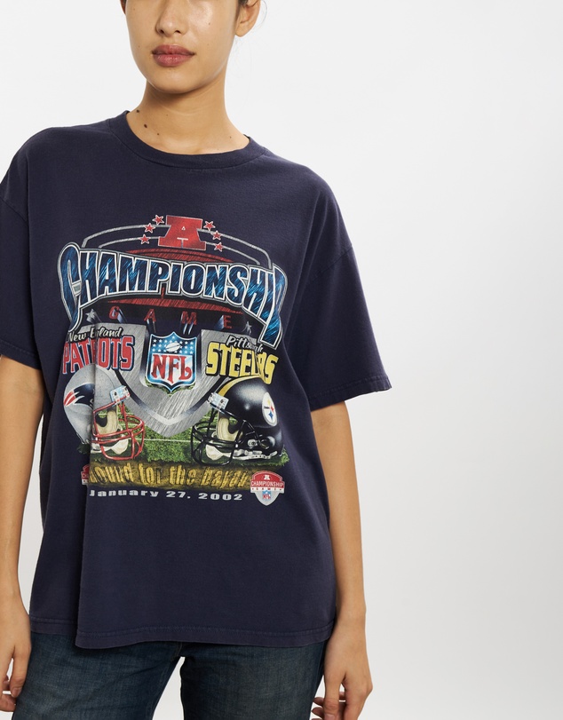 Vintage by The Real Deal - Pre Loved - Vintage NFL Patriots v Steelers Championship Tee