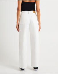 Subtitled - Alexa Mid Rise Relaxed Denim Jeans