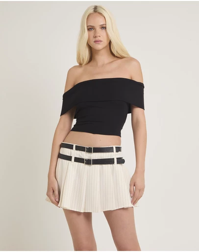 Alice In The Eve - Lia Cold Shoulder Top