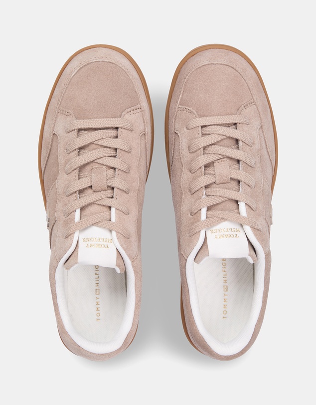 Tommy Hilfiger - Jackie TH Heritage Suede Court Sneakers - Women's