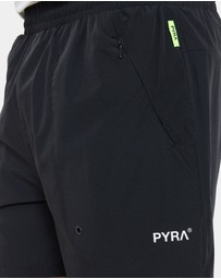 PYRA - Cadence Short