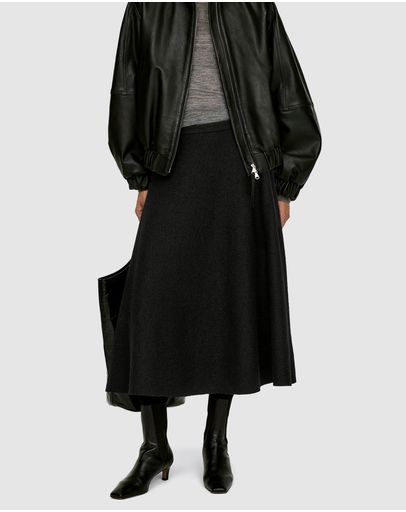 Dark Black