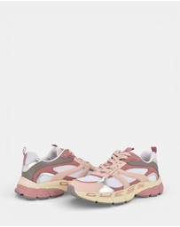 GUESS - Bevalli Sneakers