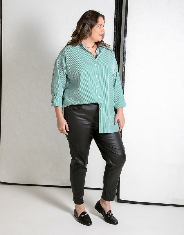 Love Your Wardrobe - Leah Stripe Curved Hem Over Shirt