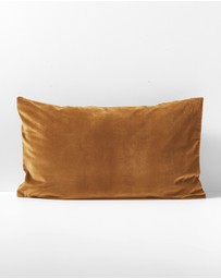 Aura Home - Luxury Velvet Standard Pillowcase
