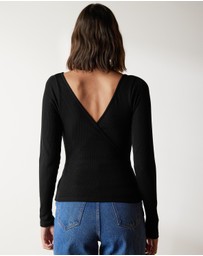Atmos&Here - Kelly V Neck Long Sleeve Top