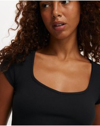 Cotton On - Hold Me Short Sleeve Top