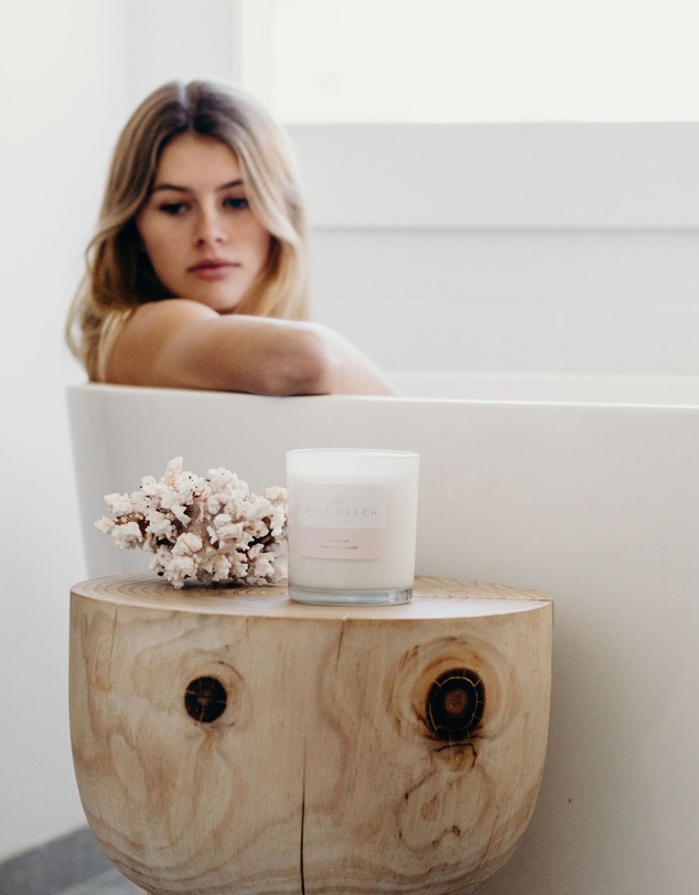 Palm Beach Collection - Vintage Gardenia Scented Candle 420g