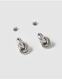 Izoa - Emilia Stud Earrings