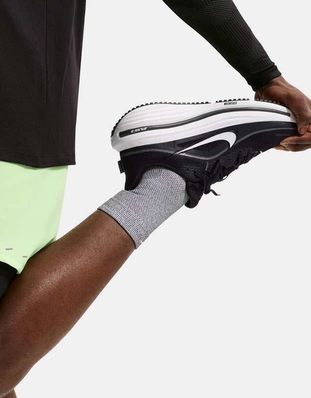 Nike - Winflo 12 - Men's