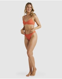 Billabong - Summer High Skimpy Hike Bikini Bottom
