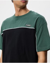 X-Large - Panel Gorilla Fit Tee