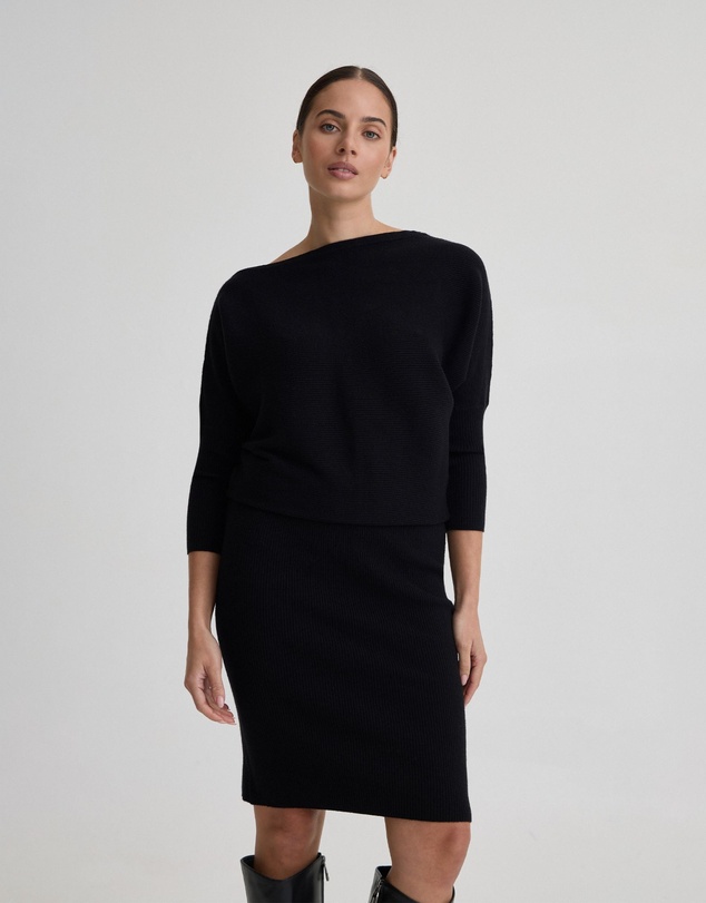 Oxford - Emma Off Shoulder Knit Dress