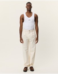 Les Deux - Romeo Pleated Chino Pants