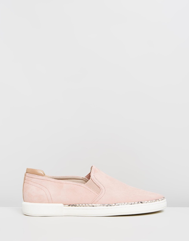 Naturalizer - Jade Slip-On Sneaker - Dusty Rose